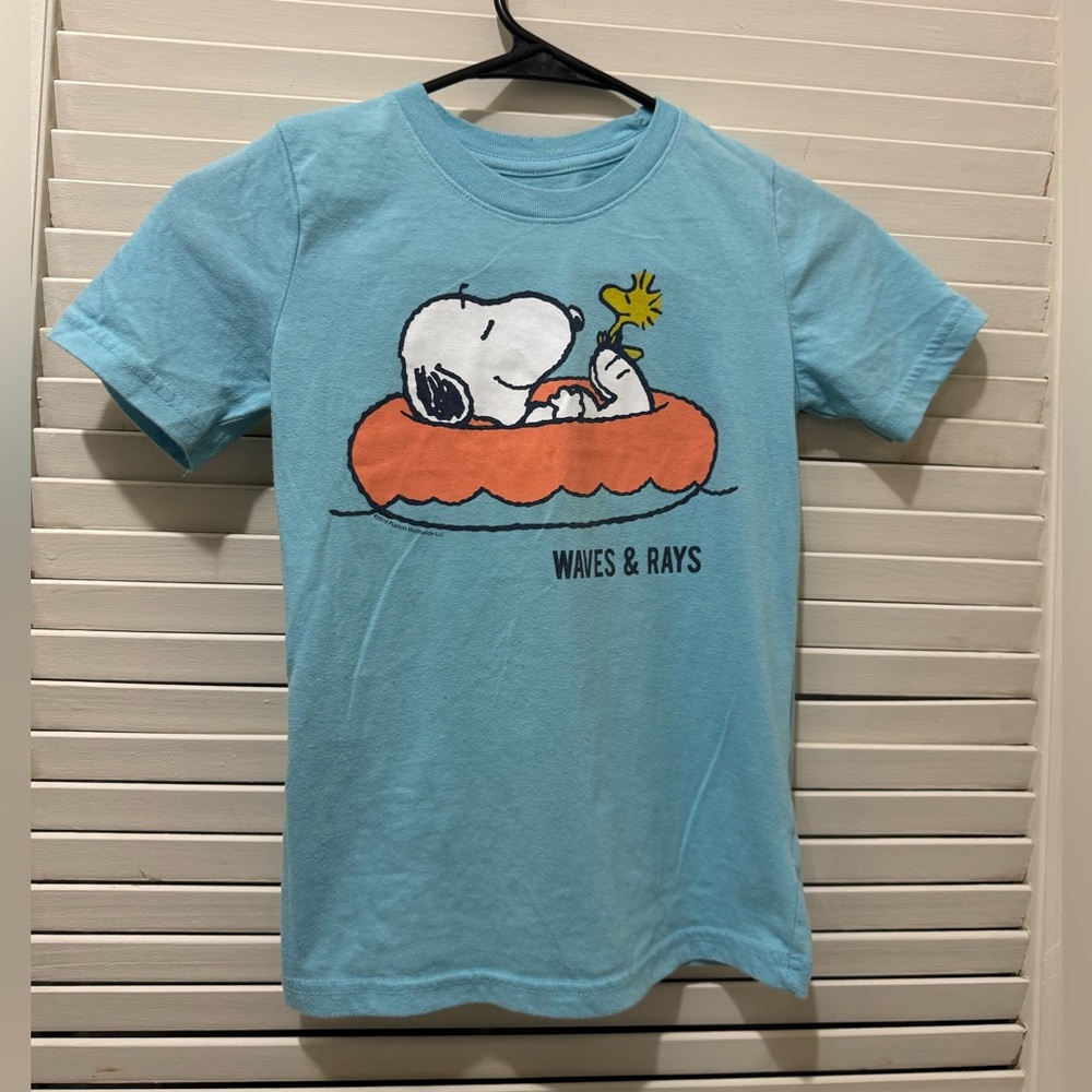 Family Fun from Kohl’s Blue Snoopy Graphic T-Shirt GUC